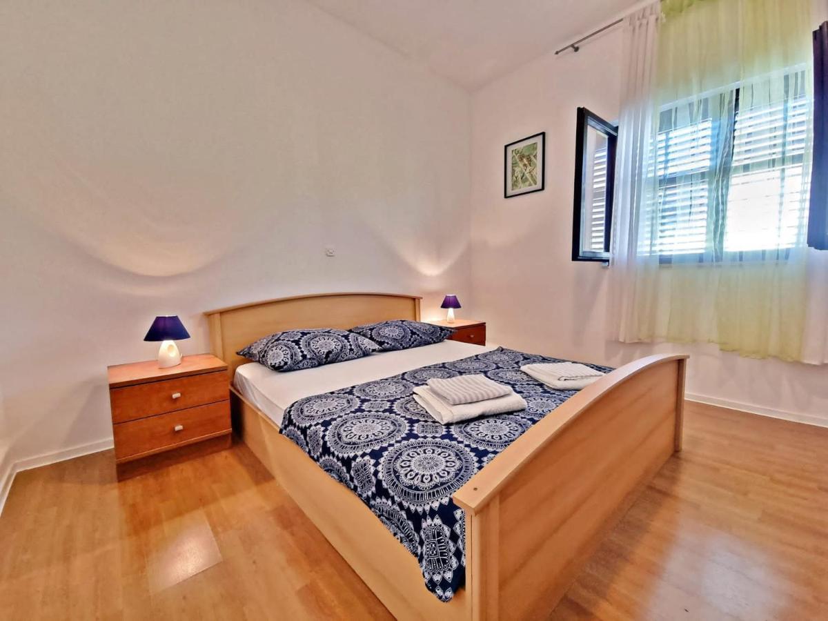 Apartman Irena With Terase End Private Parking Donji Okrug  Bagian luar foto
